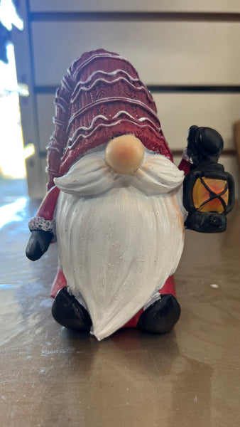 Cardinal Gnome