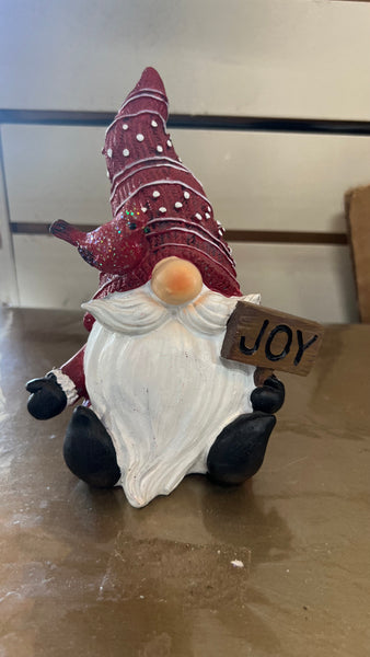 Cardinal Gnome