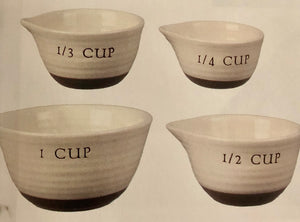 Farmhouse Two-Tone Measuring Cups